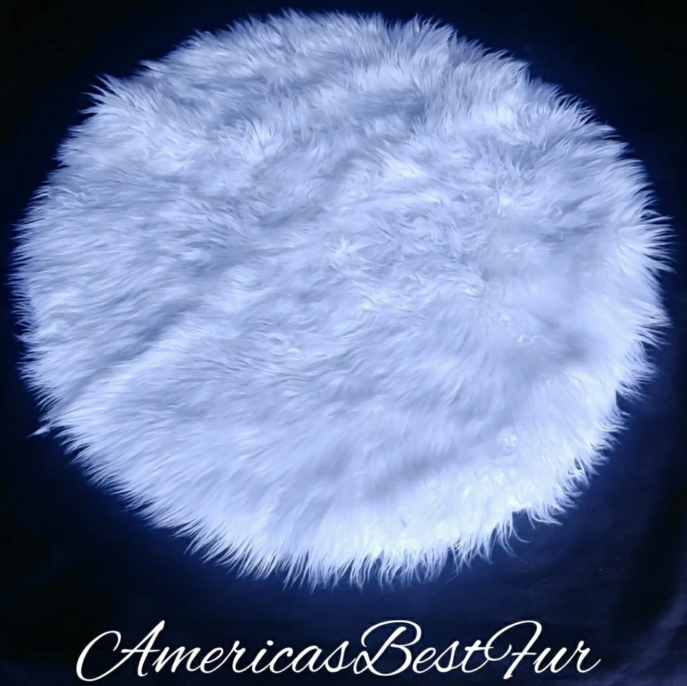 FAUX FUR SNOW WHITE 5 FT. ROUND AREA RUG